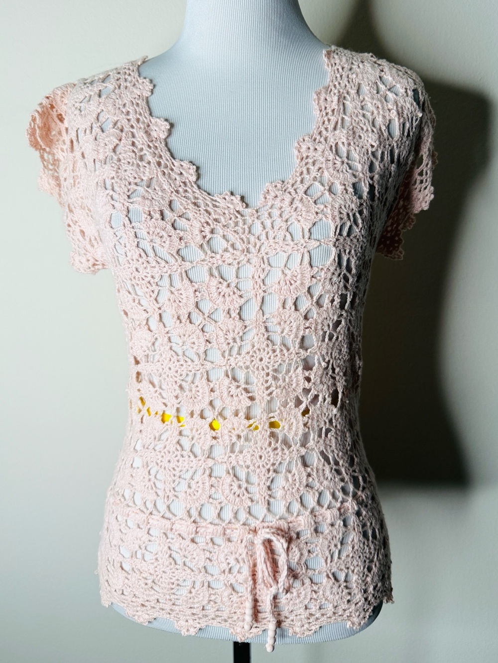 Pink Vintage Style Crochet Cap Sleeve Top